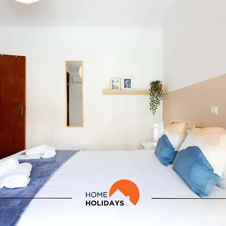 #114 T2 Foxy H By Holidays Apartament *